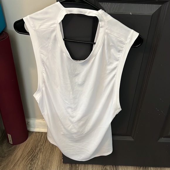 FABLETICS TOP BUNDLE - 3 tops - Picture 2 of 8